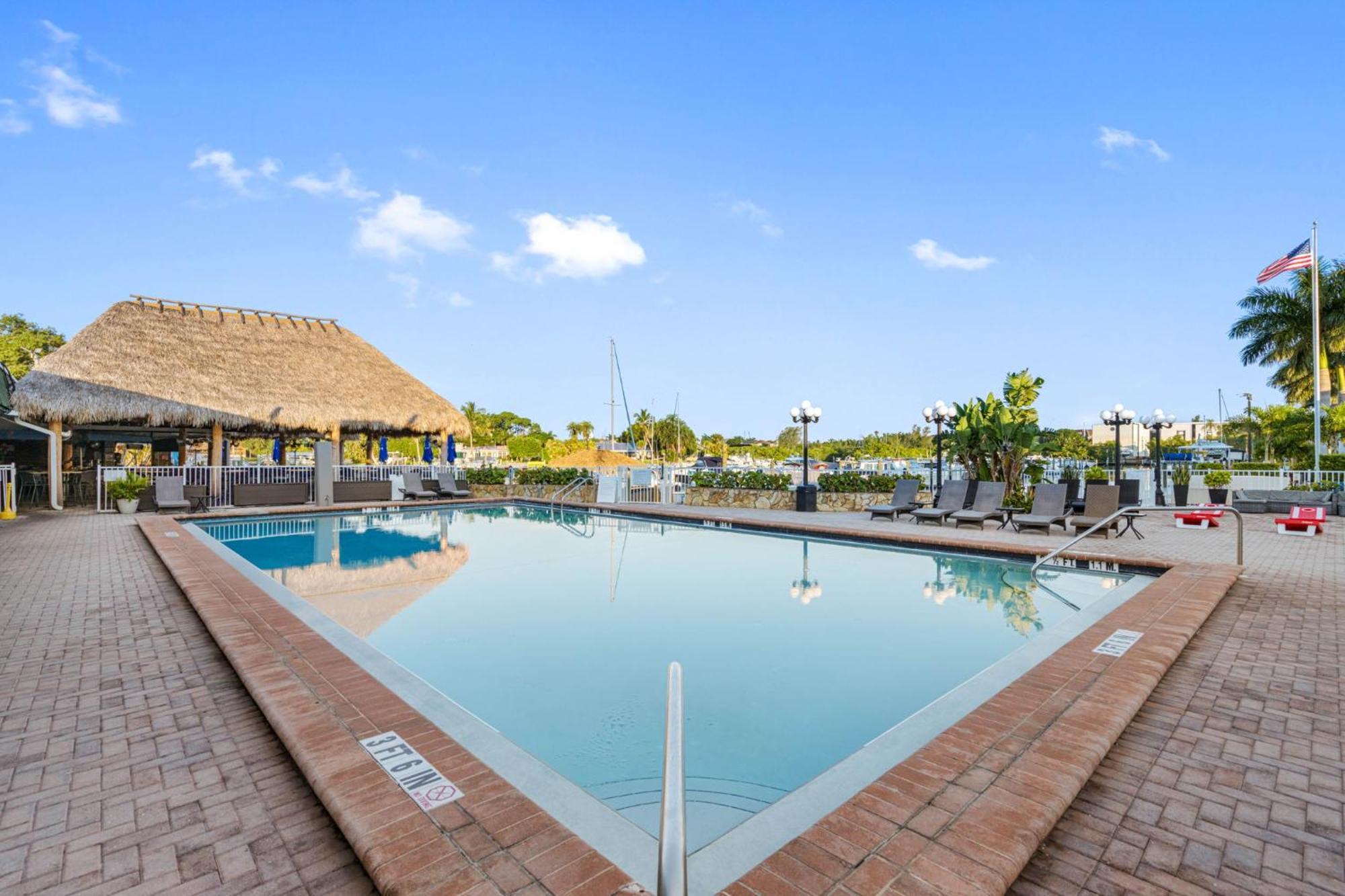 Aparthotel Bay Breeze South Bradenton Exterior foto