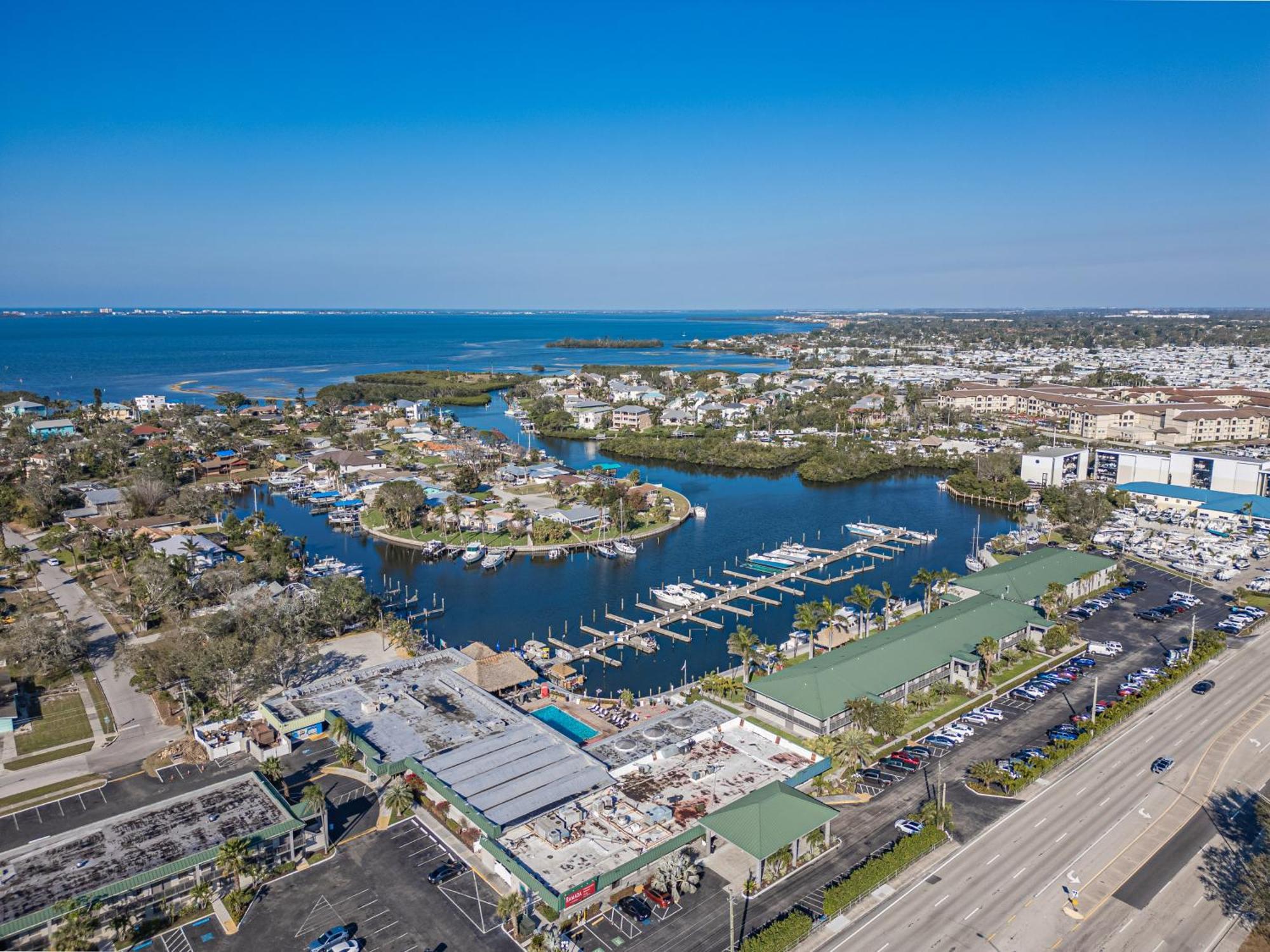 Aparthotel Bay Breeze South Bradenton Exterior foto